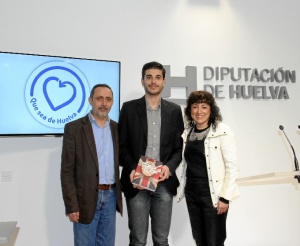 Foto de familia de la presentación del libro.