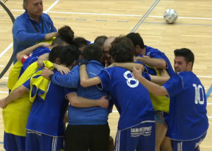 Los jugadores onubenses celebran su pase a la final. / Foto: www.dcl-football.com.