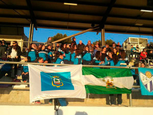 El equipo onubense estuvo arropado en la grada. / Foto: @sportinghuelva.