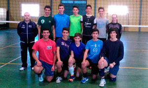 Equipo cadete masculino de Huelva que participa en el torneo de Nerja.