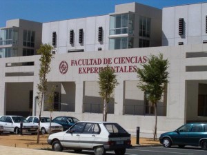 Ciencias Ambientales se estudia en la Facultad de Experimentales de la Universidad de Huelva.