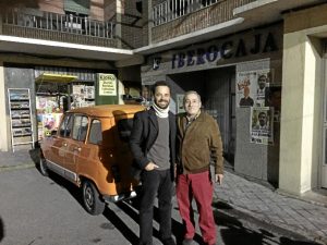 El actor interpreta a un realizador de televisión.