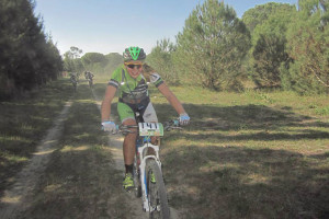 La ganadora en categoría femenina Gianna Domenica Felden, en plena carrera.