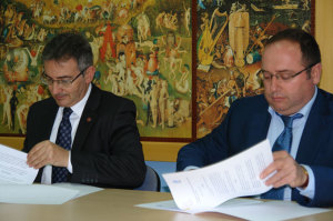 Firma del convenio.