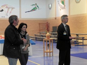 El director del Centro Penitenciario, Alejandro Zulueta, ha dado la bienvenida a los participantes.