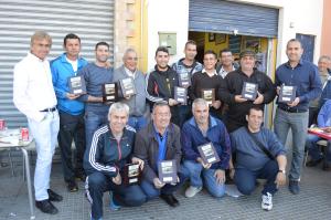 Participantes en el concurso de canto de aves. 