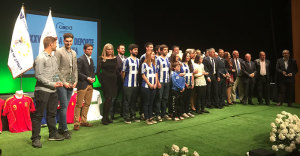 Los premiados en la Gala del Deporte de Huelva por los periodistas deportivos onubenses.