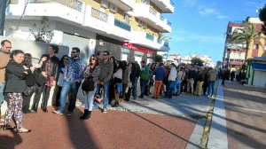 Colas ante el Teatro del Mar hasta tres horas antes de la actuación.