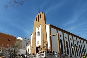 Salida de la iglesia de San Sebastián.