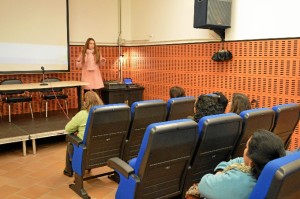 Mujer Videoforum Escuela de Familias.