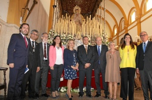 Visita a la Hermandad de la Cena.