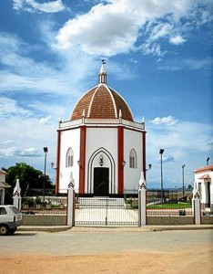 Suelen ser templos dedicados a una Virgen o un Santo. / En la imagen, Ermita de Santa Águeda en Villalba del Alcor.