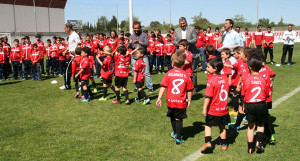 Los escalafones inferiores del Cartaya tuvieron su protagonismo en la fiesta del ascenso.