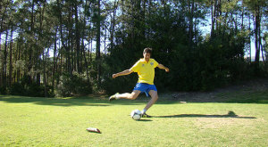 El footgolf aúna la potencia del fútbol y la precisión del golf.