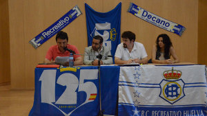 Un momento de la asamblea del Trust de Aficionados del Recreativo de Huelva.