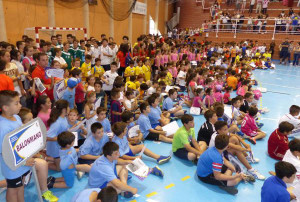 Una gran fiesta puso broche de oro al curso de las escuelas deportivas en Moguer.