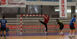 El Pedro Alonso Niño hizo ante el Carabanchel su mejor partido en Pontevedra.