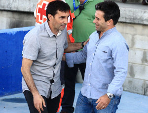 Jose Dominguez junto a Asier Garitano, antes del inicio del Recre-Leganés. / Foto: Josele Ruiz.