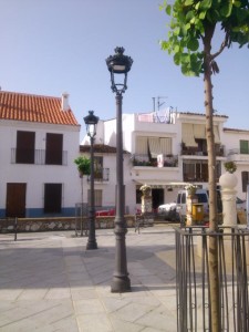 Las nuevas luminarias han sido instaladas ya en municipios de 400 habitantes.