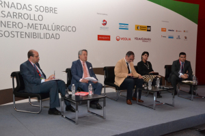 Javier Targhetta en el Foro de Desarrollo Minero-Metalúrgico Sostenible