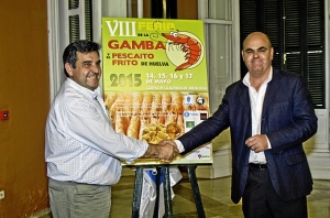 El cartel de la VIII Feria de la Gamba se ha presentado en la Casa Colón.