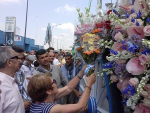 Ofrenda del Club Marítimo de Huelva.