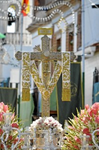 La devoción a la Santa Cruz de la Calle Cabo es la más antigua de la Palma del Condado.