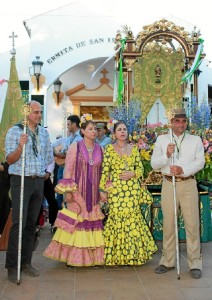 010615 HNOS MAYORES ROMERIA 2016 04