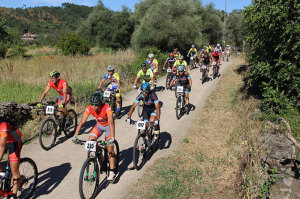 Más de 200 ciclistas estuvieron en la XV Subida a San Cristóbal.