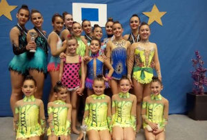 Componentes del GR Huelva, que han brillado en el Campeonato de Andalucía.