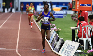 La etiope Alemitu Hawi, mejor atleta femenina de la reunión, y ganadora de los 5.000. / Foto: Josele Ruiz.