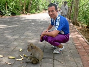 Javier cuenta que interactuar con una cultura tan diferente es enriquecedor.