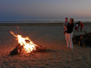 Turismo Playa Noche de San Juan-PUNTA