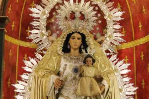 Virgen del Rosario, patrona de Cartaya.