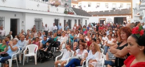 El parque del Almendral acoge esta noche la II Velada del Nazareno.