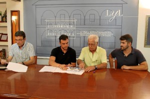 Acto de reconocimiento del Equipo Infantil de Ciclismo de Bollullos.