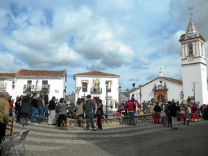 La Plaza de Andalucía en Cortelazor la Real, lugar donde se celebrarán la mayoría de los eventos culturales.