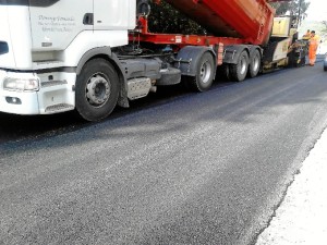 El arreglo de las carreteras alcanzará casi el millón de euros.