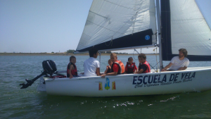 Cada vez más niños están interesados en estos cursos de vela.