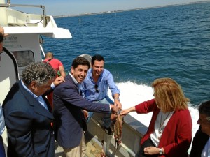 Según Báñez, el empleo en el mar en Huelva ha crecido un 25% durante esta legislatura.