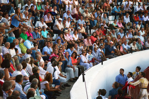 Público en Valverde. / Foto: Sergio Borrero.