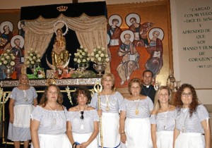 Momento de la Ofrenda Floral.