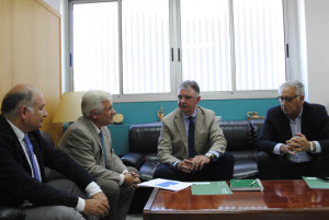 El delegado del Gobierno se reunión con miembros de AIQBE.