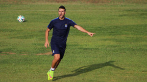 Rubén Mesa, muy ilusionado tras sus tres goles al Marbella. / Foto: www.recreativohuelva.com.