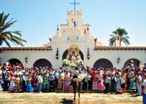 Momento de los vivas a la Virgen el 14 de agosto. / Foto: Iván de la Rosa Domínguez.