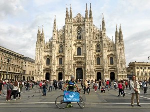 Beltrán en la catedral de Milan, su meta.