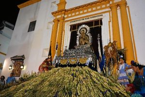 El cortejo contará con los sones musicales de la Banda de Música Virgen del Castillo, de Lebrija, y la Agrupación Musical Cristo de la Buena Muerte, de Ayamonte.