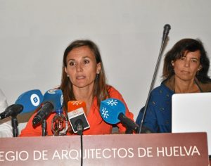 Noemí Sanchís, decana del Colegio Oficial de Arquitectos de Huelva. 