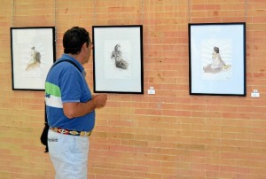 La exposición reúne un total de 24 dibujos realizados por Laura González Vázquez.