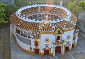 Al igual que para la mayoría de las edificaciones, para La Maestranza los materiales usados en esta construcción proceden del reciclaje.